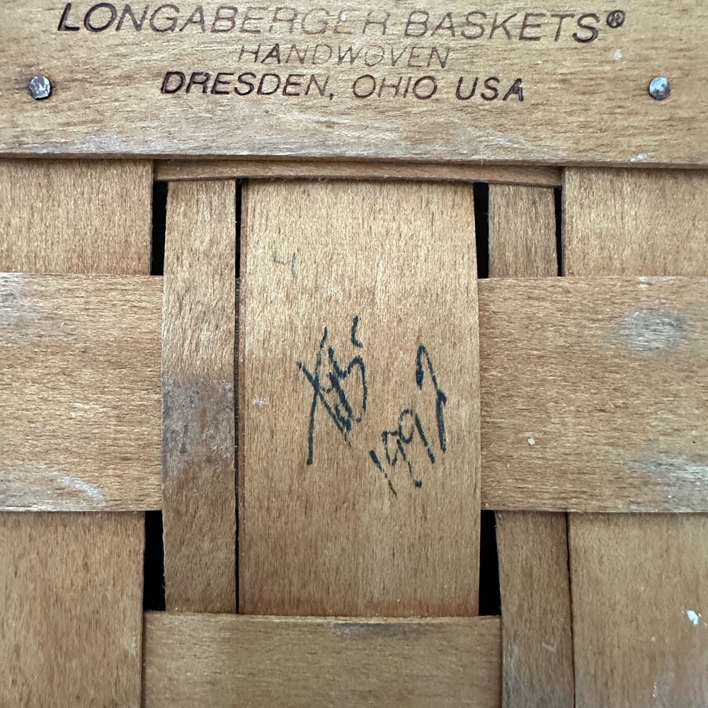 Longaberger Handwoven Basket with Natural Wood Finish - Picture 4 of 4